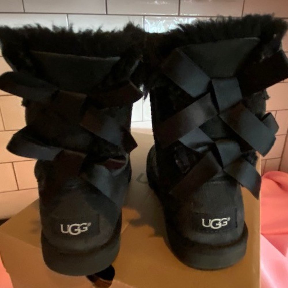 Girls Black Ugg Boots Size 2